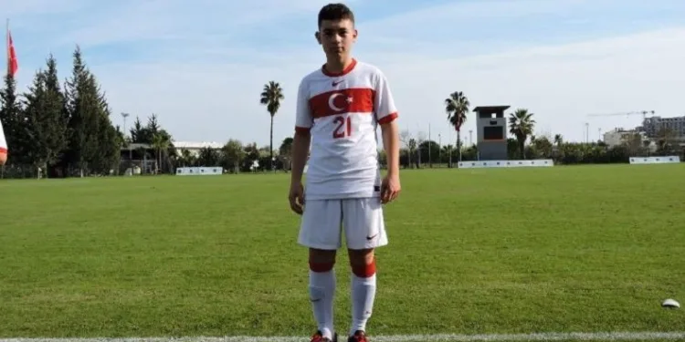 Taşovaspor’un gol makinesi Yusuf Demirel gelecek vadediyor