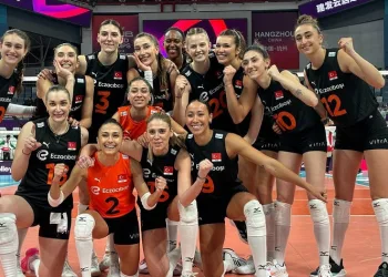 Eczacıbaşı Dynavit, FIVB Dünya Kulüpler Şampiyonası’nda yarı finalde