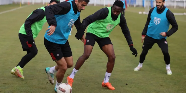 Sivasspor’da Başakşehir maçı hazırlıkları devam ediyor