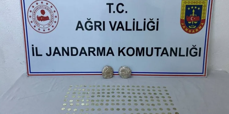 Ağrı’da tarihi eser kaçakçılığına operasyon