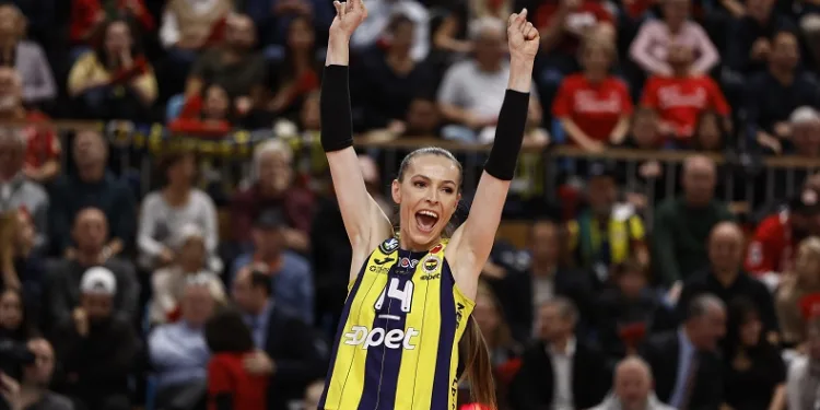 Eda Erdem Dündar: “Türk voleybolunu daha yukarı çıkarmak için elimizden geleni yapacağız”