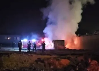 Konteynerde çıkan yangın korkuttu