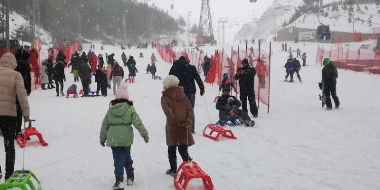Palandöken’de kayak coşkusu