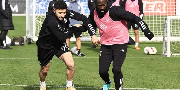 Beşiktaş, Alanyaspor maçı hazırlıklarını sürdürdü