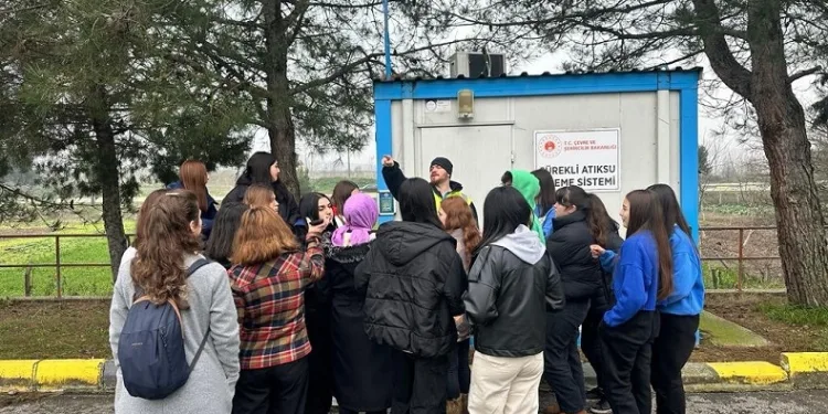 Öğrenciler atık suyun yolculuğuna tanıklık etti