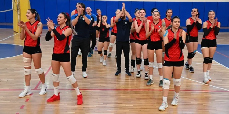 Manavgat’ın sultanları zirveye yerleşti