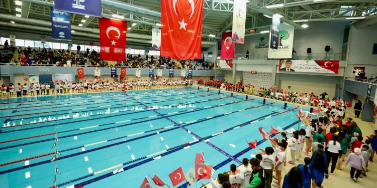 Şehitkamil Belediye Başkanı Rıdvan Fadıloğlu: “Tesisler, Türk sporuna hizmet ediyor”