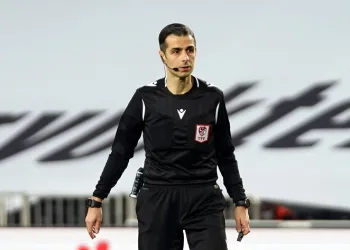 Başakşehir – Sivasspor maçında Mete Kalkavan düdük çalacak