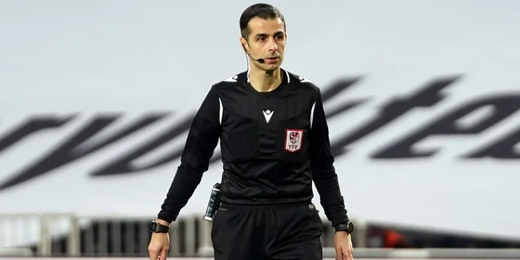 Başakşehir – Sivasspor maçında Mete Kalkavan düdük çalacak