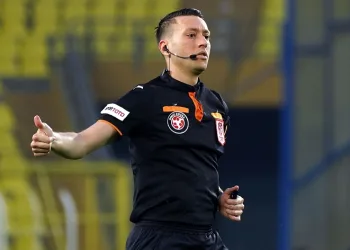 Kayserispor – Fenerbahçe maçını Zorbay Küçük yönetecek
