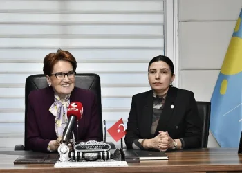 İYİ Parti Genel Başkanı Akşener Uşak İl Teşkilatını ziyaret etti