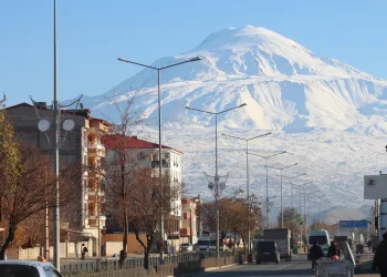 Ağrı Dağı’ndan kartpostallık görüntüler