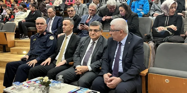 Aşık Veysel Sinop’ta düzenlenen programla anıldı