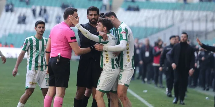 Bursaspor’da şok gelişme: Çağatay Yılmaz kadro dışı