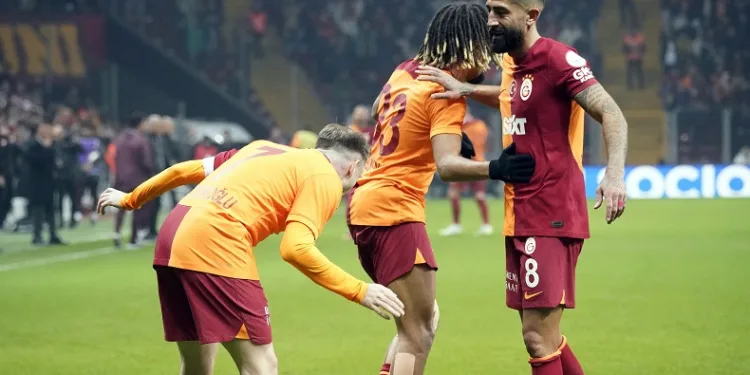 Galatasaray’dan ligde üst üste 4. galibiyet