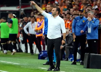 Okan Buruk’un 6. derbisi