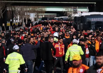 Galatasaray taraftarı, Fenerbahçe derbisinde yer alacak