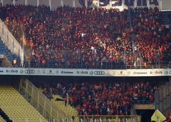 Galatasaray taraftarı, 3 yıl sonra Fenerbahçe deplasmanına gidecek