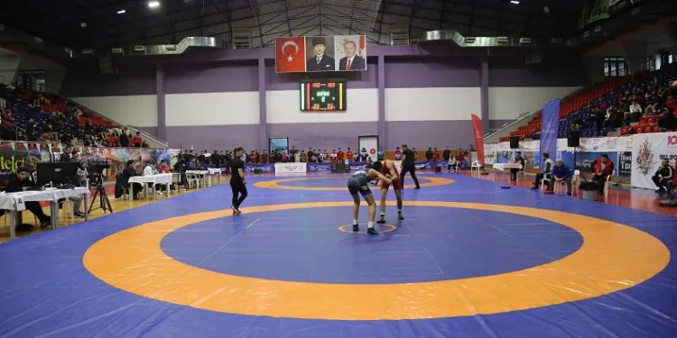 Ordu’da güreş grup müsabakaları başladı