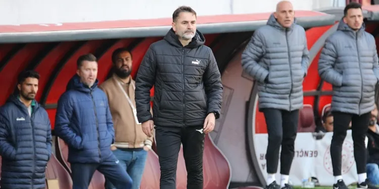 Elazığspor Teknik Direktörü Bülent Yenihayat: ”Üretkenliğimiz arttırmak istedik”
