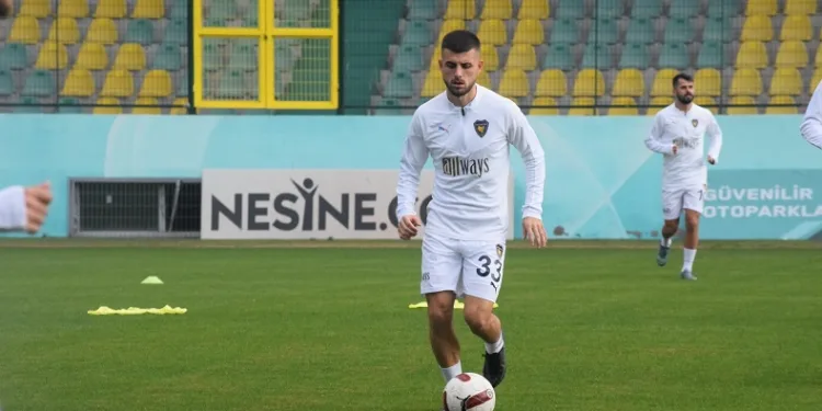 Bucaspor 1928’de Enes Alıç ’de Enes Alıç da gitti