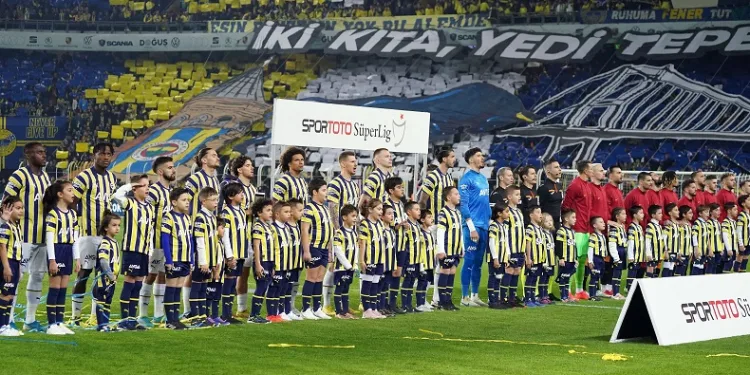 Kadıköy’de 13.5 milyar TL’lik derbi
