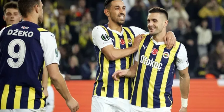 Fenerbahçe derbide hücum hattına güveniyor