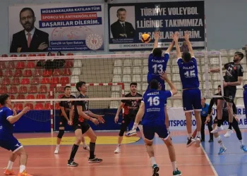 TVF Erkekler Voleybol 1. Ligi: Kocaeli Büyükşehir Belediye Kağıtspor: 3 – Ziraat Bankkart: 0