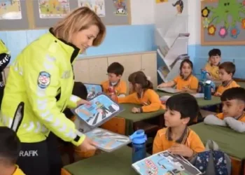 Sinop polisi 43 bin kişiyi bilgilendirdi