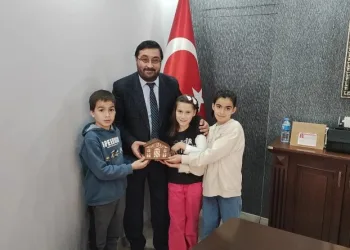 Kumbaralarını Gazze’ye bağışladılar