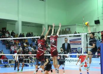 AXA Sigorta Efeler Ligi: Develi Belediyespor: 3- Akkuş Belediyespor: 2