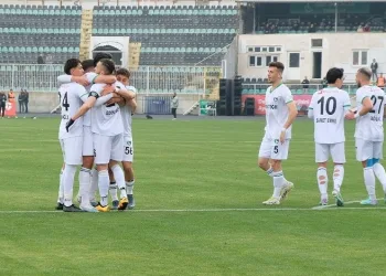 Denizlispor devre arasına umutlu girdi