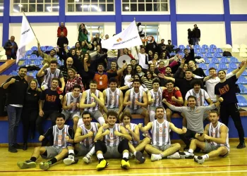 Basketbolda şampiyon İzmir Ekonomi Üniversitesi
