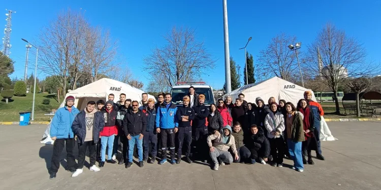 Afet bilincine yönelik eğitim aldılar