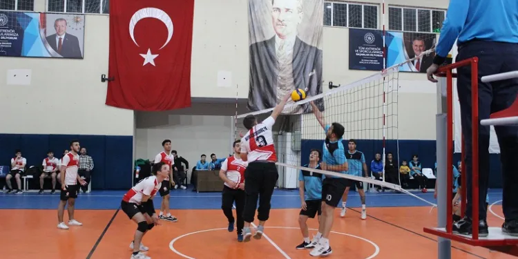 Düzce’de yurtlar arası voleybol şampiyonu belli oldu