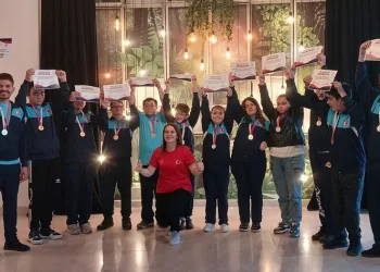 Aydınlı özel sporcular Denizli’den derece ile döndü