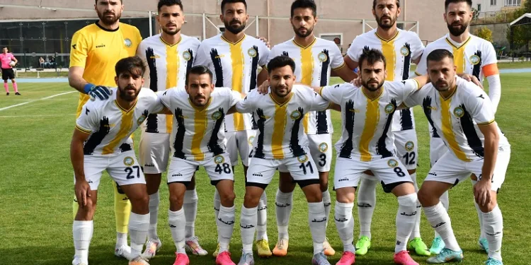 Talasgücü Belediyespor ilk yarıda 17 gol attı