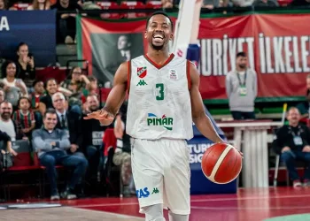 Pınar Karşıyakalı Errick McCollum haftanın 5’ine seçildi