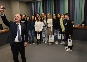 Darıca Belediye Başkanı Muzaffer Bıyık: “Sporu geniş kesimlere yaydık”