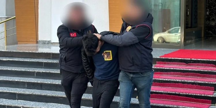 Şehitlere ve Cumhurbaşkanı’na hakaret eden zanlı tutuklandı