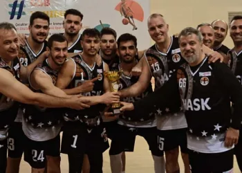 Kayseri Büyük Erkekler Basketbolda Şampiyon Hasketbol SK
