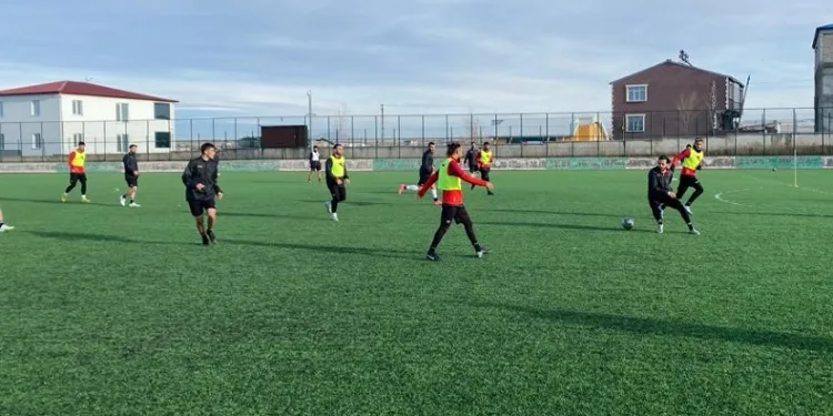 Kars 36 Spor, Kireçhane Spor’dan puan almanın hesaplarını yapıyor