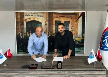 Karabük İdman Yurdu’nda ilk devre arası takviyesi sol beke