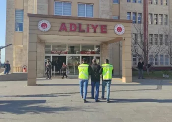 Uyuşturucu suçundan aranan şahıs tutuklandı