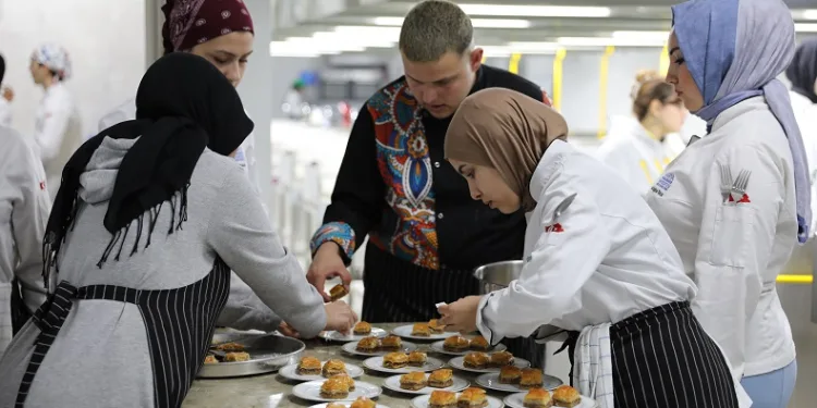 Osmanlı mutfağının tadına baktılar