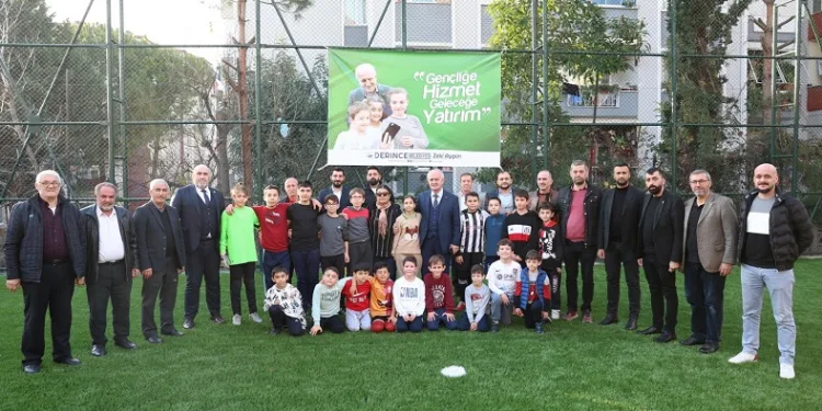 Yavuz Sultan Mahallesine futbol sahası
