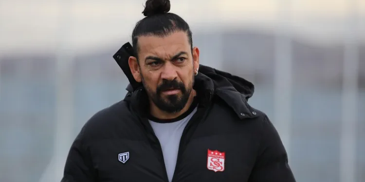 Servet Çetin Sivasspor’a veda etti