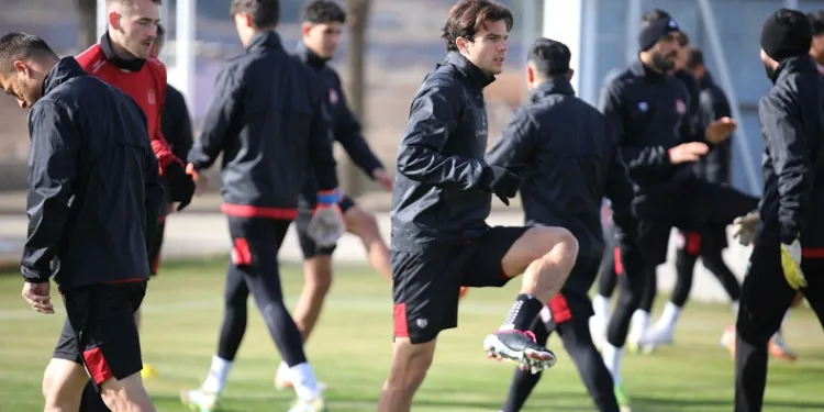 Sivasspor’da Kayserispor maçı hazırlıkları sürüyor