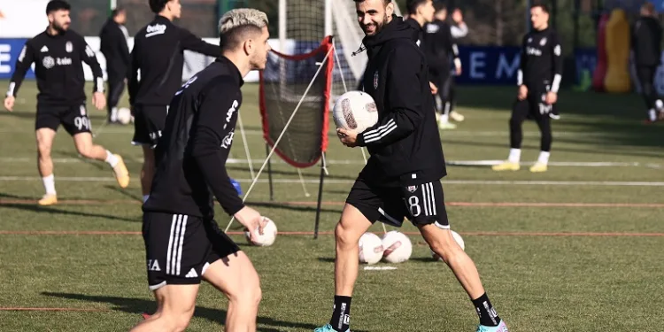 Beşiktaş, Kasımpaşa maçı hazırlıklarını sürdürdü