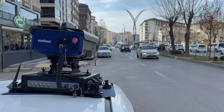 Şehir merkezinde araçlar MPTS ile denetleniyor